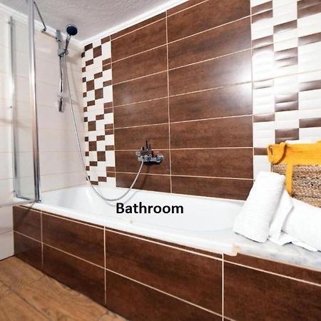 Grand Lux Apartment 세레스 외부 사진