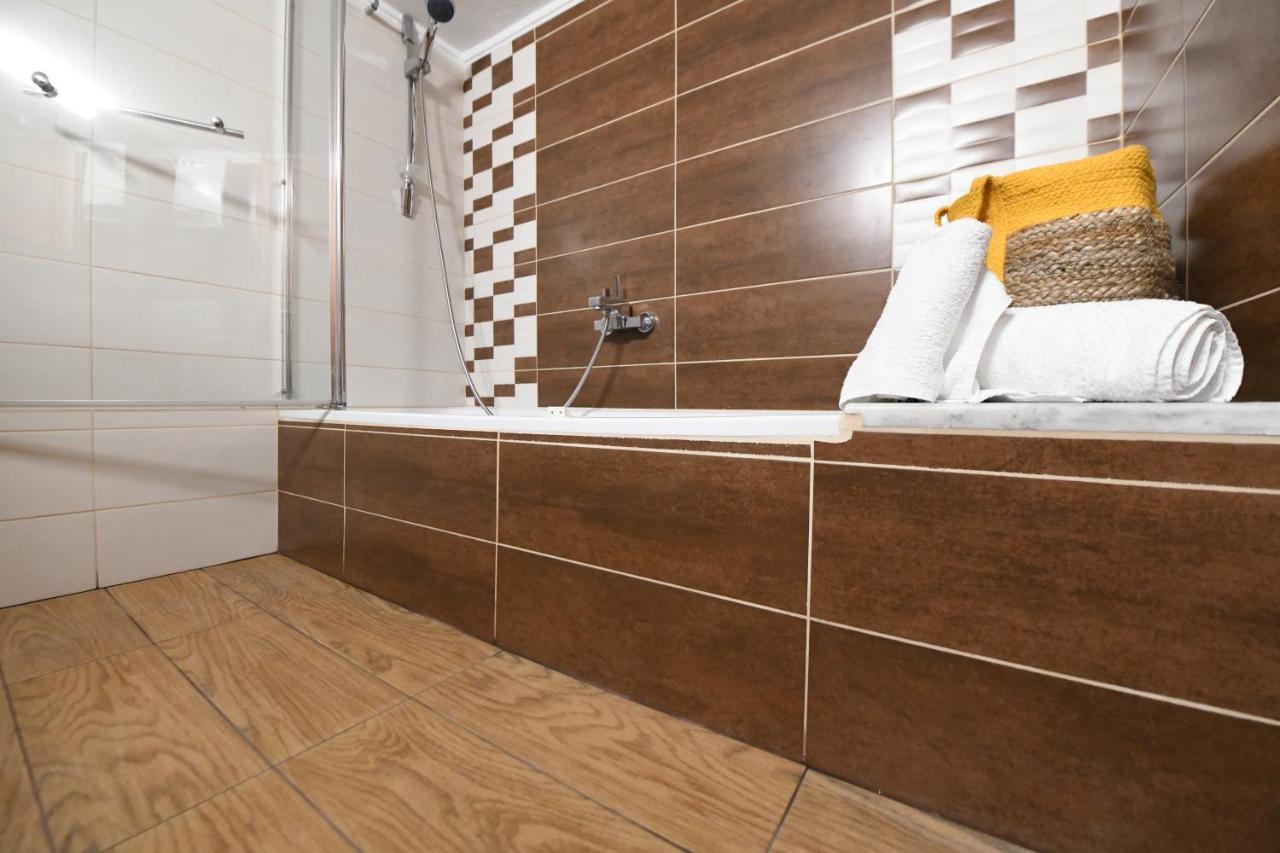 Grand Lux Apartment 세레스 외부 사진